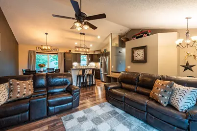 617 12th Street, Farmington, MN 55024 - Photo 2