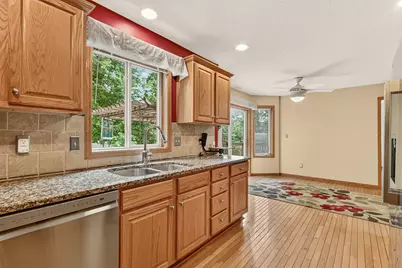 931 Pine Court NE, Pine Island, MN 55963 - Photo 14