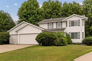 931 Pine Ct NE, Pine Island, MN 55963 - Photo 1