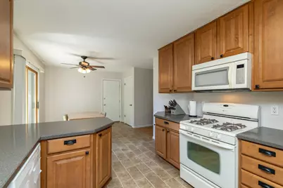 991 Cortland Drive, Apple Valley, MN 55124 - Photo 14