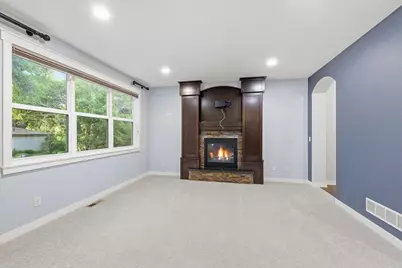 2019 Louisiana Avenue S, Saint Louis Park, MN 55426 - Photo 12