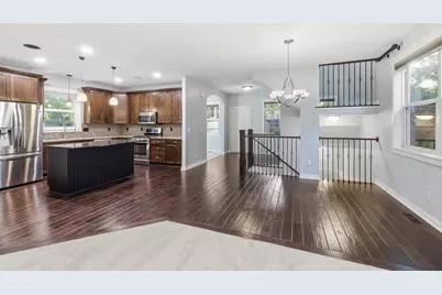 2019 Louisiana Avenue S, Saint Louis Park, MN 55426 - Photo 6