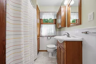 424 E 11th St, Gibbon, MN 55335 - Photo 22