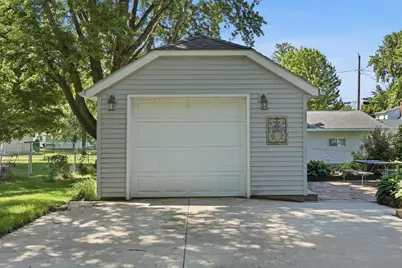 424 E 11th Street, Gibbon, MN 55335 - Photo 44