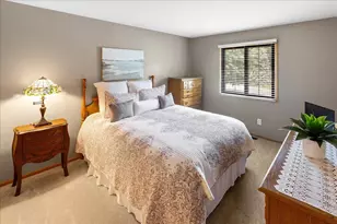 4602 1/2 Penkwe Way, Eagan, MN 55122 - Photo 12