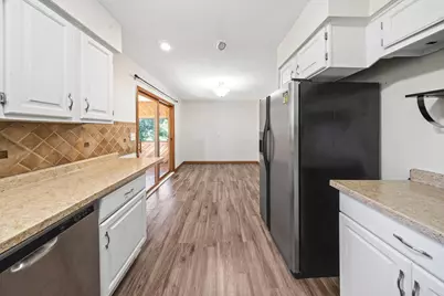 2090 Carnelian Lane, Eagan, MN 55122 - Photo 8