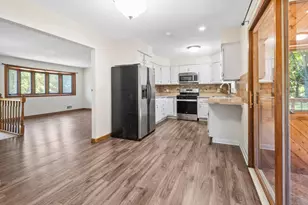 2090 Carnelian Ln, Eagan, MN 55122 - Photo 6