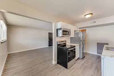 1120 Bryant Avenue, South Saint Paul, MN 55075 - Photo 4