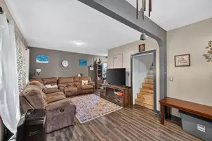 28287 273rd Ave, Fountain, MN 55935 - Photo 10