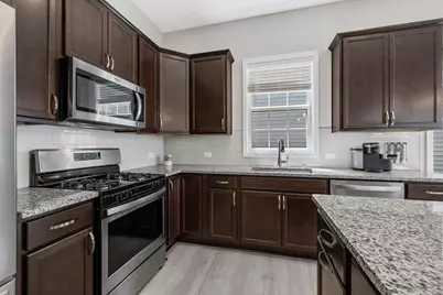 8133 Arrowwood Lane N, Maple Grove, MN 55369 - Photo 10