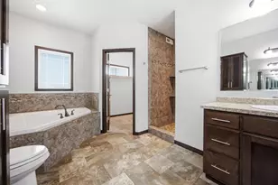 630 Westminster Dr, Moorhead, MN 56560 - Photo 14