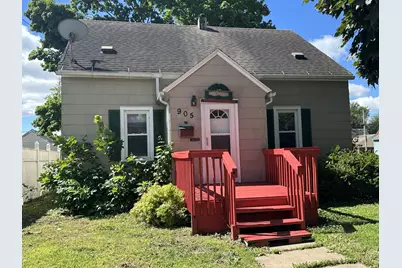 905 9th Avenue SW, Austin, MN 55912 - Photo 1
