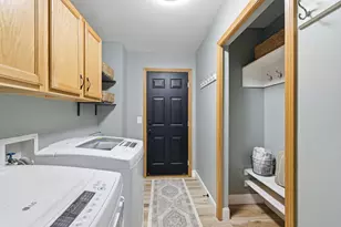 8106 Greenbriar Ln, Woodbury, MN 55125 - Photo 22