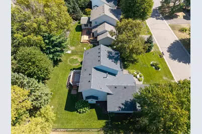 8106 Greenbriar Lane, Woodbury, MN 55125 - Photo 56