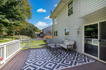 8106 Greenbriar Lane, Woodbury, MN 55125 - Photo 50