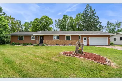 628 E Wisconsin Avenue, Barron, WI 54812 - Photo 1