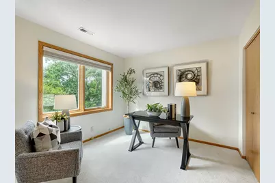 3026 Lake Shore Drive #B, Minneapolis, MN 55416 - Photo 6