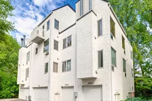 3026 Lake Shore Dr, Minneapolis, MN 55416 - Photo 10