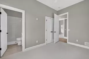 4759 Linden Cove Ln, Savage, MN 55378 - Photo 12