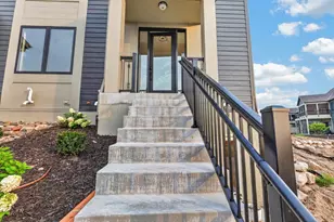 4759 Linden Cove Ln, Savage, MN 55378 - Photo 6