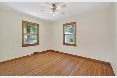 1257 Birmingham Street, Saint Paul, MN 55106 - Photo 10