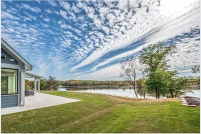 4729 Linden Cove Lane, Savage, MN 55378 - Photo 4