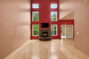 15493 Junegrass Ln, Eden Prairie, MN 55347 - Photo 4
