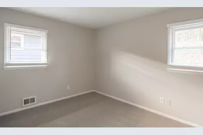 6418 Knoll Street N, Golden Valley, MN 55427 - Photo 14