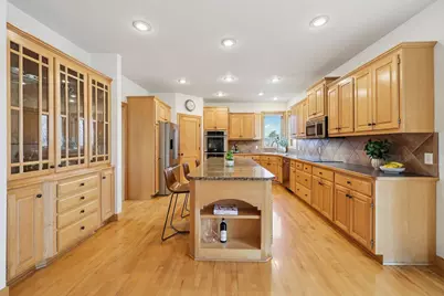 8813 Woodhill Drive, Savage, MN 55378 - Photo 8