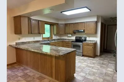 217 Oak Leaf Drive, Winona, MN 55987 - Photo 2