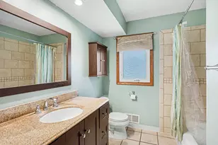 2045 Bluestone Ln, Eagan, MN 55122 - Photo 14