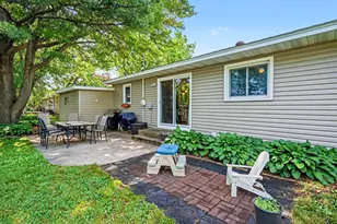 2045 Bluestone Ln, Eagan, MN 55122 - Photo 24