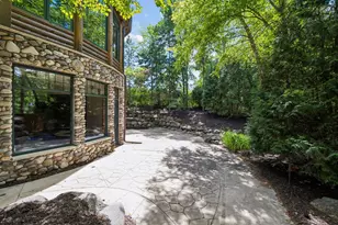 2439 Emerald Trail, Minnetonka, MN 55305 - Photo 36