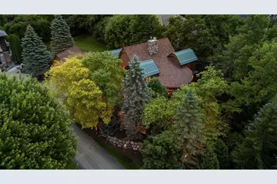 2439 Emerald Trail, Minnetonka, MN 55305 - Photo 46