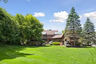 2439 Emerald Trail, Minnetonka, MN 55305 - Photo 38