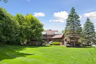 2439 Emerald Trail, Minnetonka, MN 55305 - Photo 38