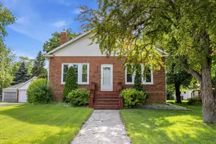 415 9th St, Hawley, MN 56549 - Photo 1