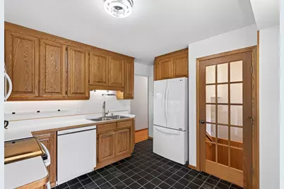 194 69th Avenue NE, Fridley, MN 55432 - Photo 10