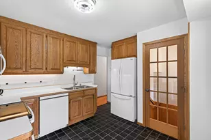 194 69th Ave NE, Fridley, MN 55432 - Photo 10