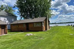 7925 N Shr Trl N, Forest Lake, MN 55025 - Photo 1