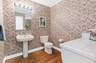 7708 Stonewood Ct, Edina, MN 55439 - Photo 24