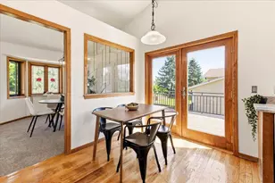 3836 Westbury Ln, Eagan, MN 55123 - Photo 4