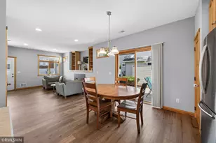 1281 County Road D Circle E, Vadnais Heights, MN 55109 - Photo 10