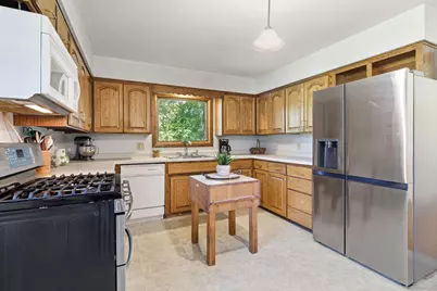 359 Krattley Lane, Hudson, WI 54016 - Photo 10