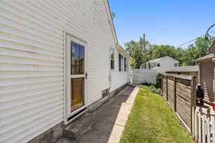 1954 Saunders Ave, Saint Paul, MN 55116 - Photo 10