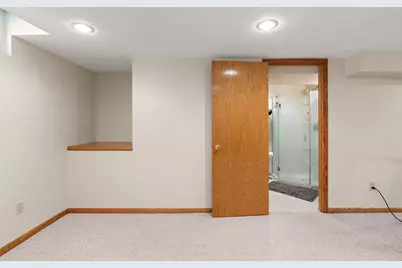 1954 Saunders Avenue, Saint Paul, MN 55116 - Photo 28