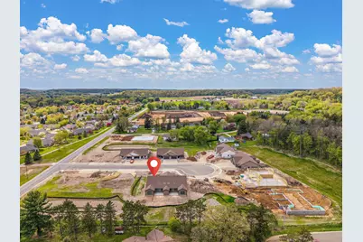 1060 Legend Lane, River Falls, WI 54022 - Photo 2