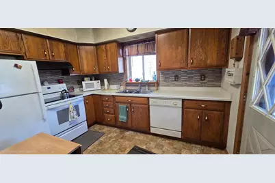 904 6th Street, International Falls, MN 56649 - Photo 4