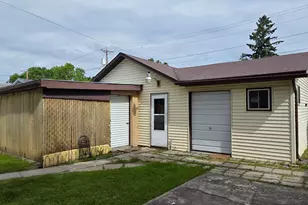 904 6th St, International Falls, MN 56649 - Photo 14