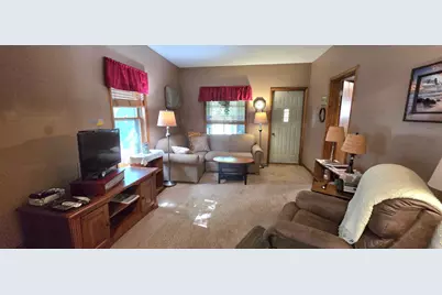 904 6th Street, International Falls, MN 56649 - Photo 2